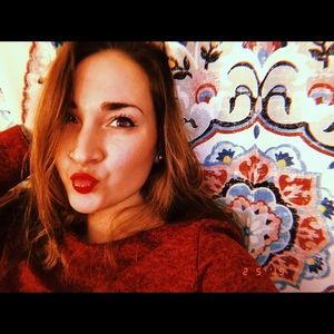 Meet your Posher, Natalie